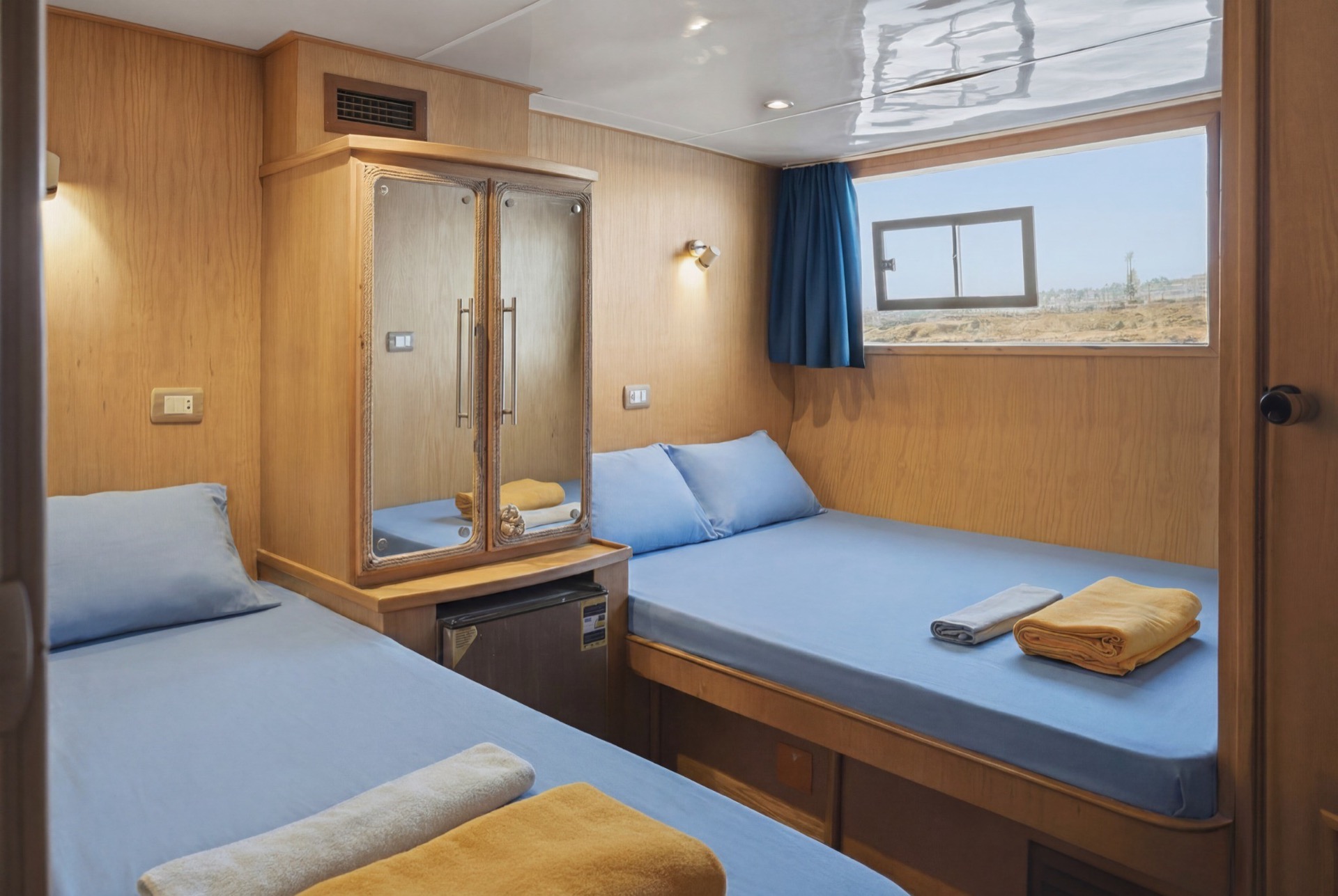Twin Cabin